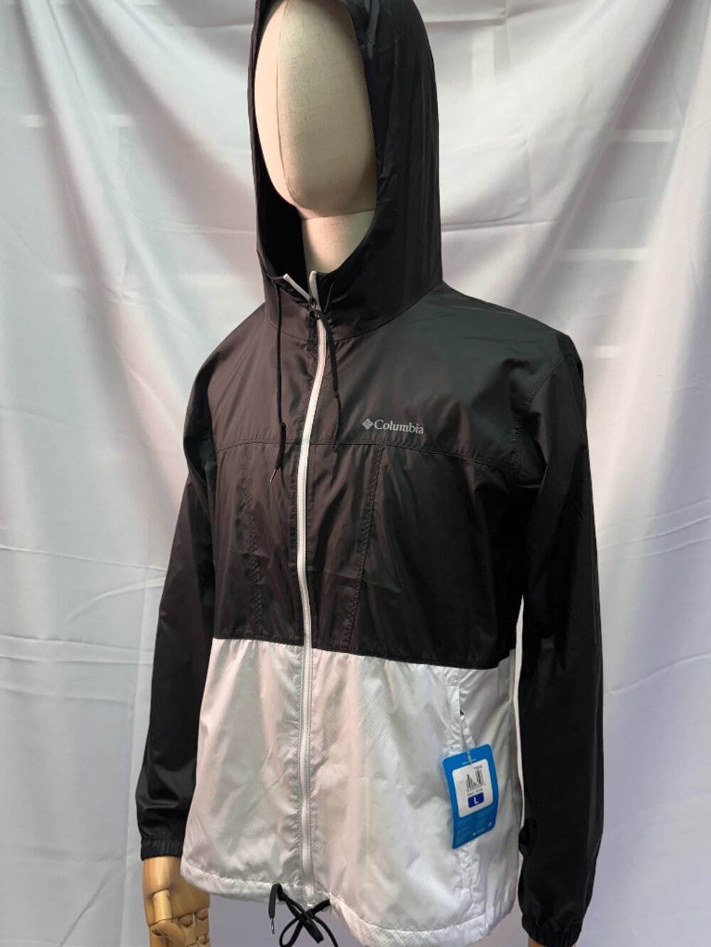 Columbia Men's Hooded Windbreaker Jacket Black White Colorblock Size L NWT